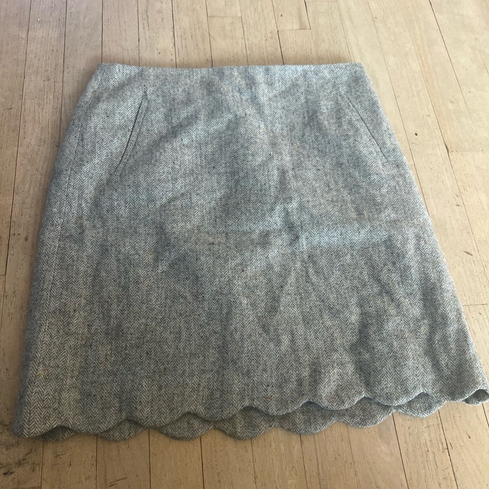 Talbots Skirt Womens 10 Grey Wool Blend Herringbone Lined Scallop Hem